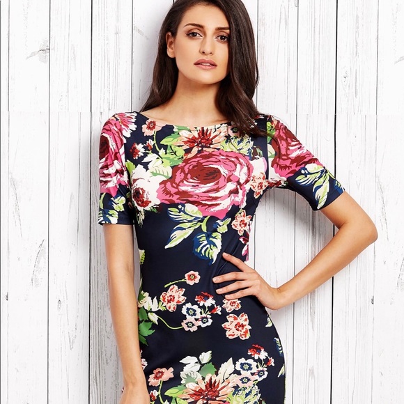 Rose Print Slit Back Pencil Dress - Picture 2 of 4